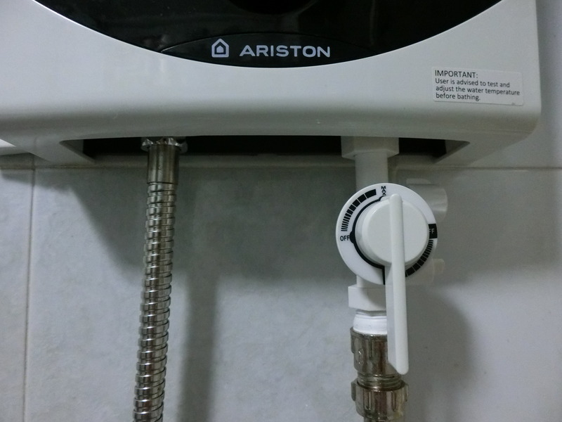 Ariston AURES SMART Water Heater