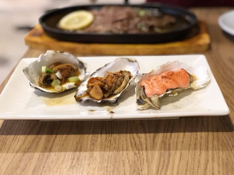 Oyster Trio